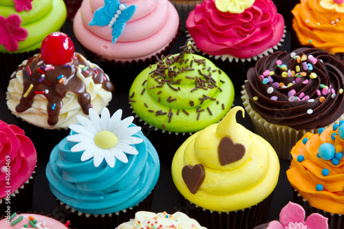 Cupcakes #41680469