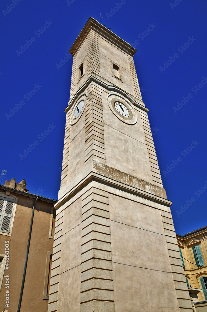 Obraz premium Nimes, la torre dell'orologio
