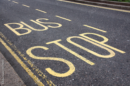 Wallpaper Mural bus stop Torontodigital.ca