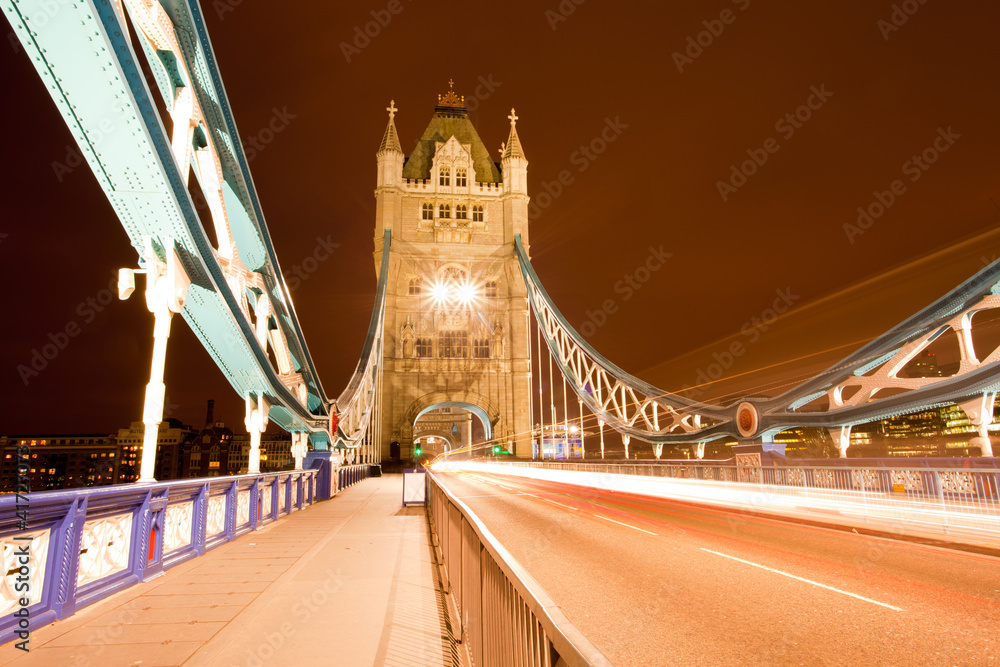 Obraz premium Tower Bridge Night