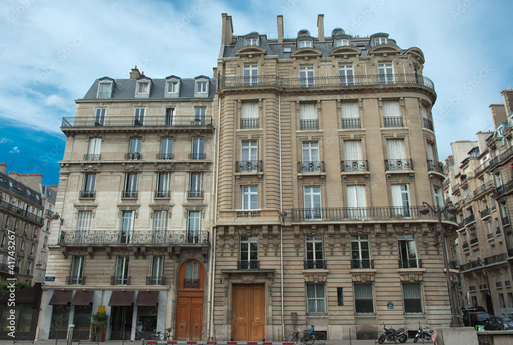 Parisian building