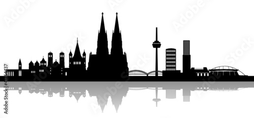 Köln Skyline central mit Schatten