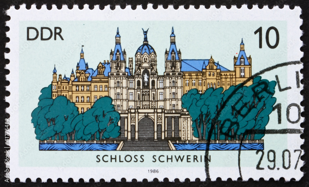 Postage stamp GDR 1986 Schwerin Castle, Schwerin, Germany