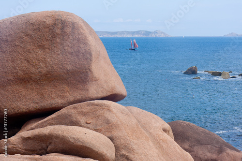 Cote de granite Rose, Brittany Coast near Ploumanach, France