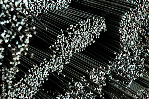Obraz na płótnie round steel bars used to reinforce concrete, closeup w salonie