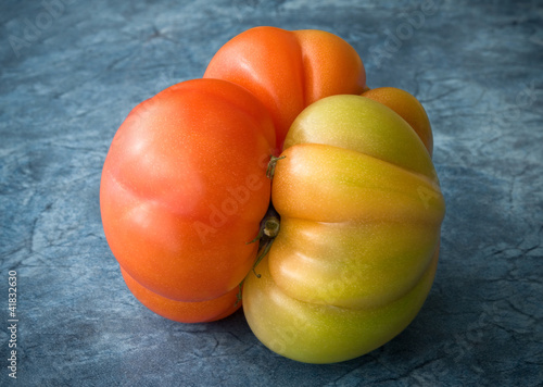 Pomodoro costoluto photo