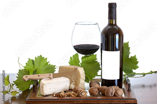 Foto Composizione vino-formaggi