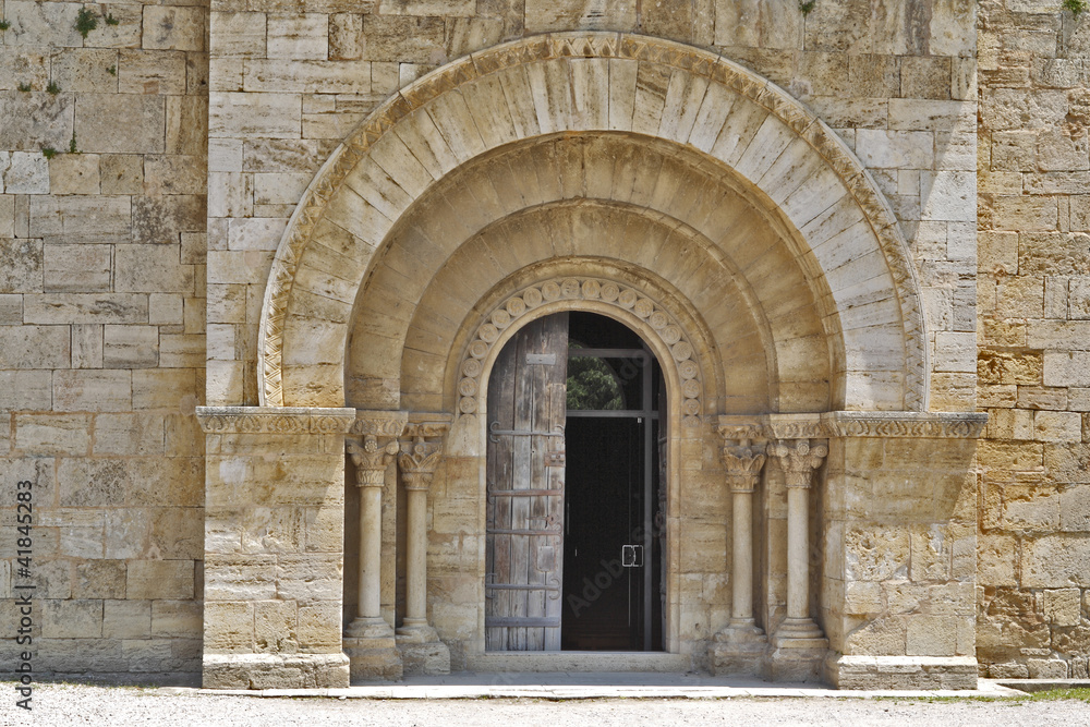 Eglise, XIIè siècle, portail, Espagne