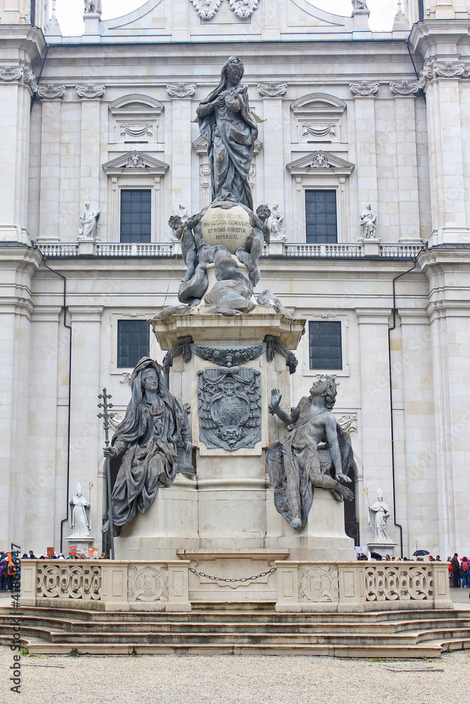 Virgin Mary statue, Salzburg