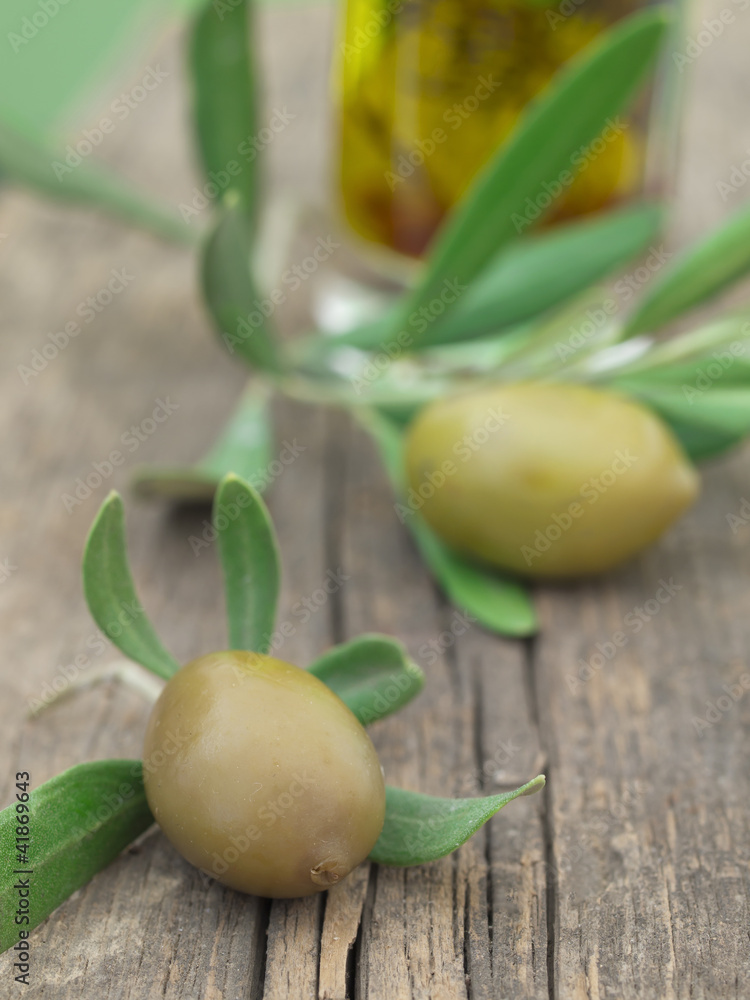 olives with olive oil