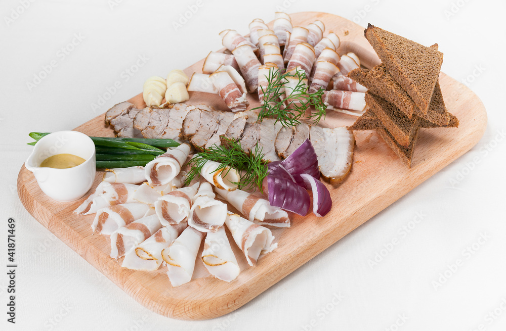 Assorted with lard, bread, onions and herbs. Fatty foods Assorted with lard, bread, onions and herbs. Fatty foods