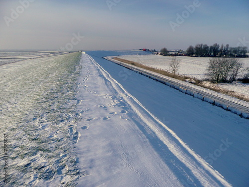 Icy weather at the North Sea near Büsum