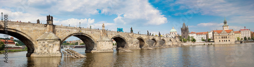Karlov or Charles bridge in Prague © Sergii Figurnyi