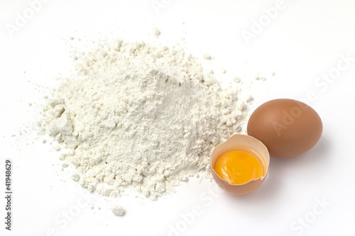 farina e uova photo