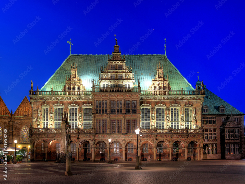 Rathaus von Bremen bei Nacht