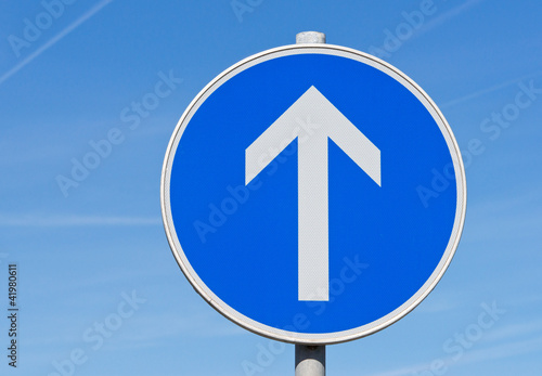 Verkehrsschild - Traffic Sign