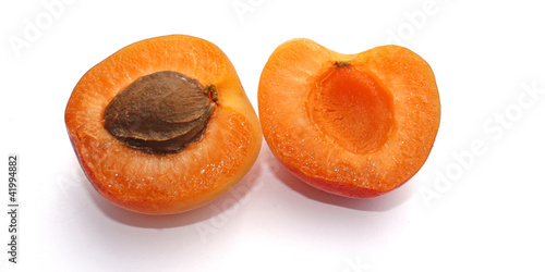 2 moitié d abricots