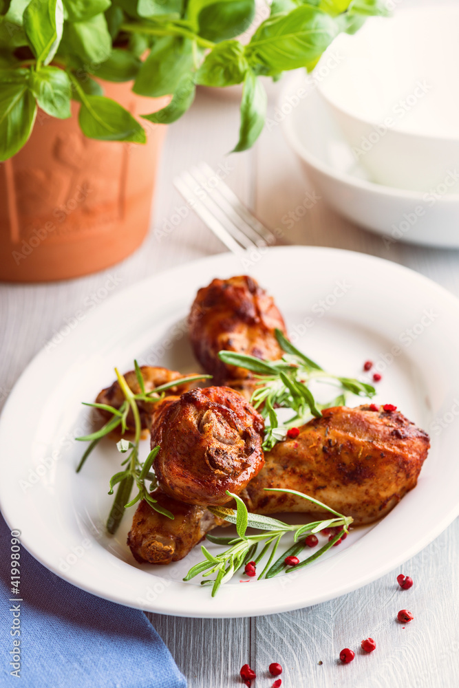 Roasted chicken legs with pink pepper and rosemary Roasted chicken legs with pink pepper and rosemary
