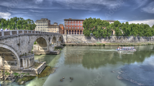 Roma, fiume Tevere, ponte Sisto