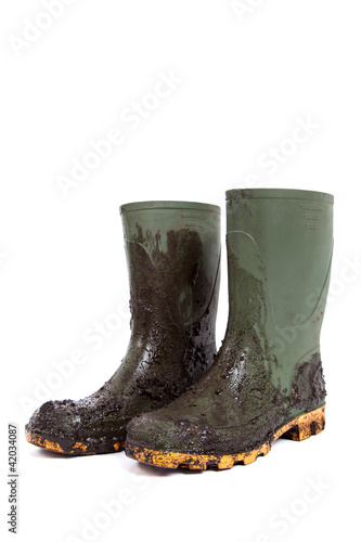 Gummistiefel mit Matsch