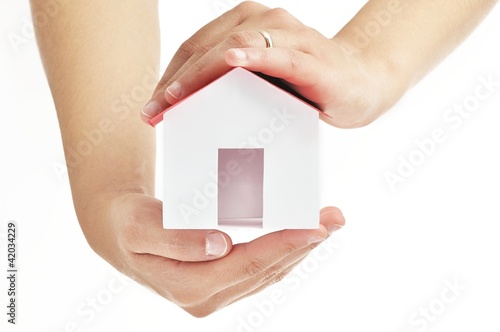 casa tra le mani