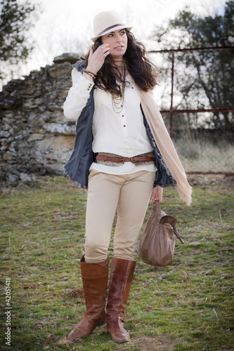 Modelo en el campo