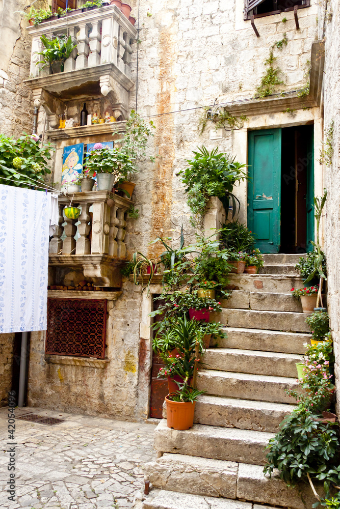 Obraz premium Trogir - courtyard.