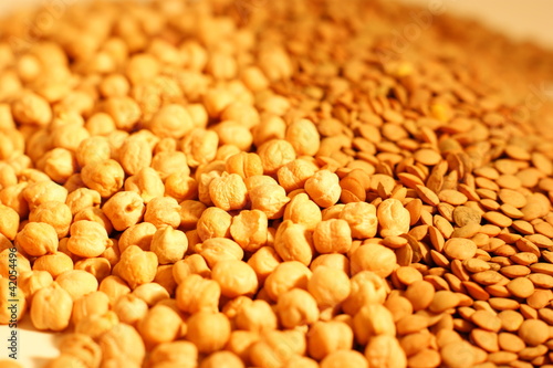 Chickpeas and Lentils - Healthy Food