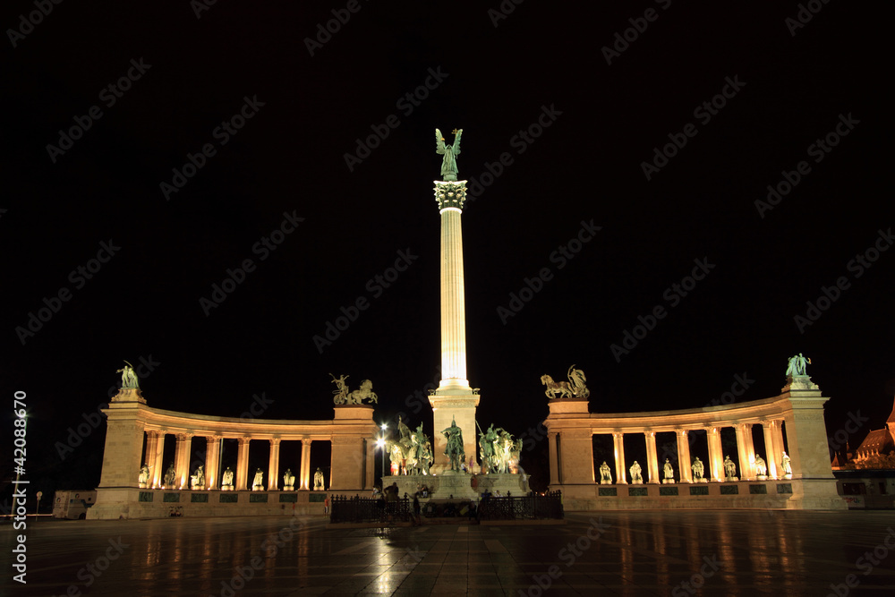 Obraz premium Heroes square