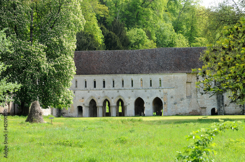 the abbey of Fontaine Guerard in Radepont photo