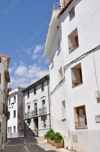 Fototapeta Naklejka Na Ścianę i Meble -  Callejuela en Monteagudo (Navarra)