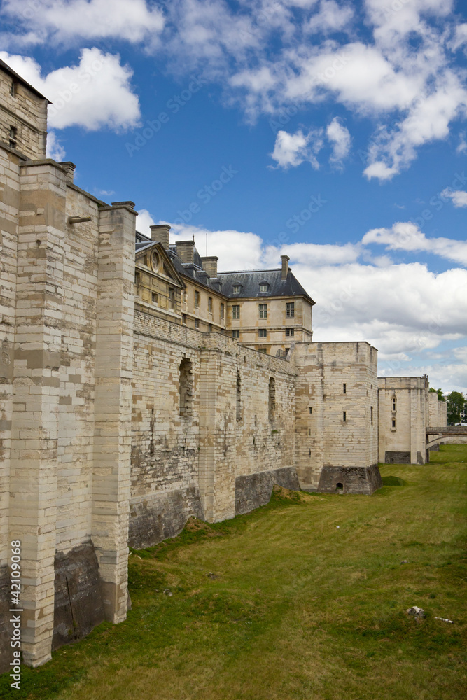 Vincennes Castle defensive wall