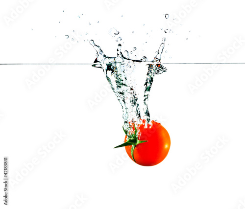 tomato in water