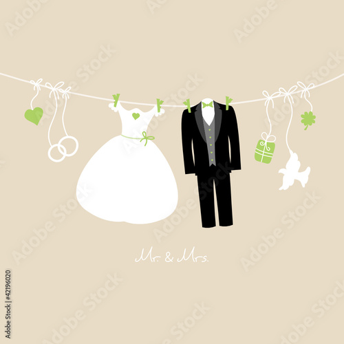 Hanging Wedding Couple & Symbols "Mr. & Mrs." Green Beige
