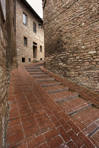 Fototapeta Naklejka Na Ścianę i Meble -  Street architecture in Assisi I
