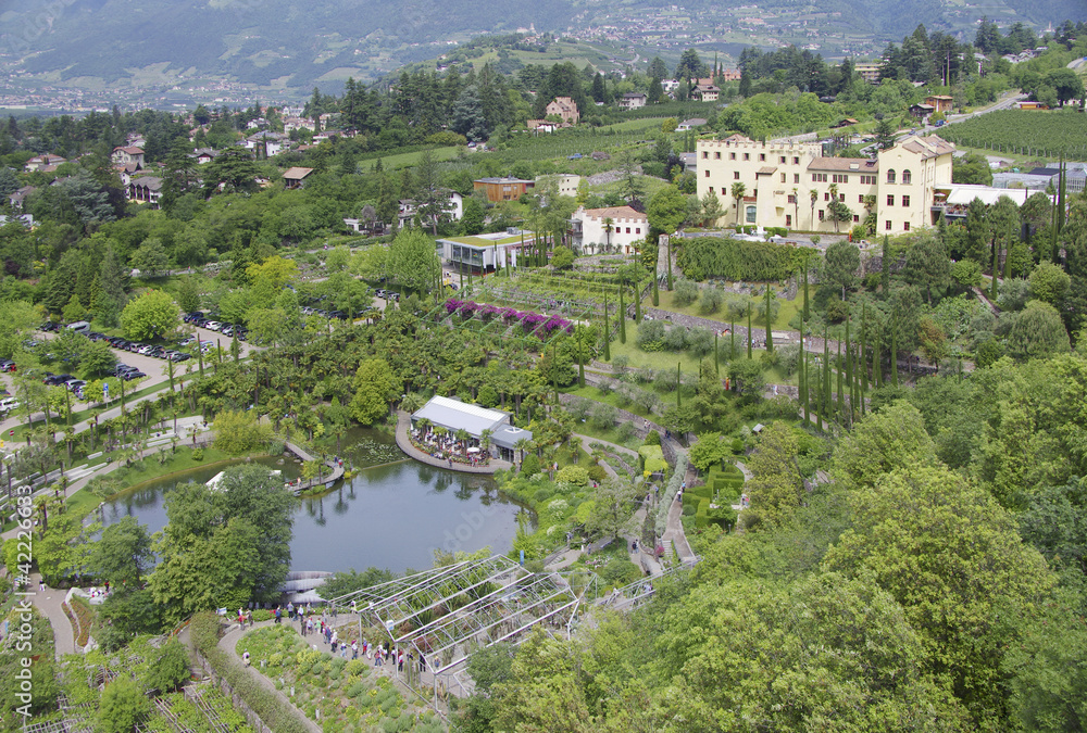 Naklejka premium Südtirol - Meran-Schloß Trautmansdorf