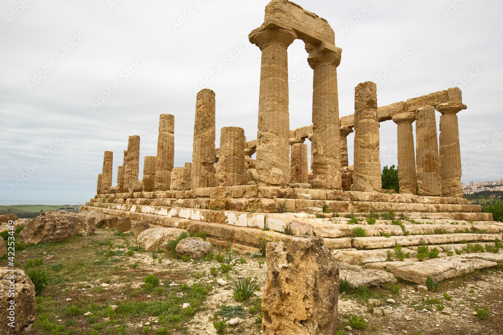 Agrigento, Juno Temple