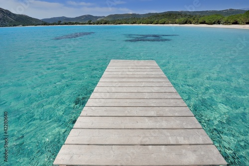 Fototapeta Naklejka Na Ścianę i Meble -  plage et ponton