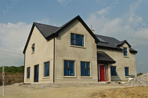 new build concrete house © UTBP
