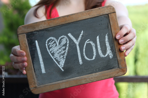 alte Schultafel mit Kreideschrift ‘I LOVE YOU'