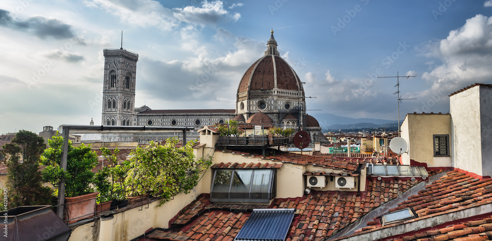 Fototapeta premium Santa Maria del Fiore in Florence, Italy