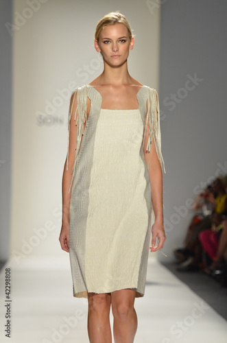 Son Jung Wan - New York Fashion Week