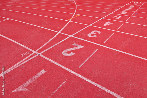 lanes of running track