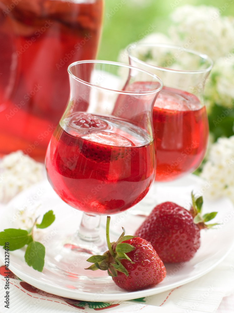 Strawberry liqour Strawberry liqour