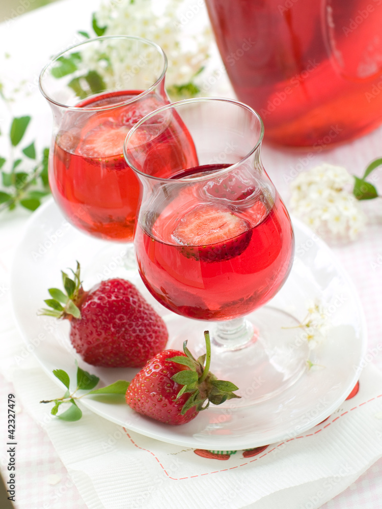 Strawberry liqour Strawberry liqour