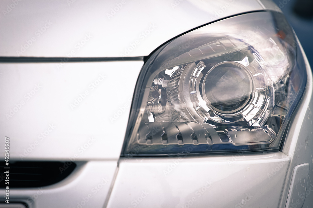 headlamp on luxury car