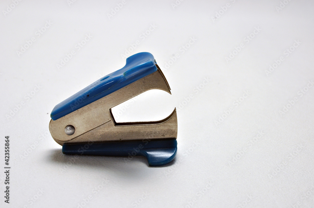 Staple Remover Staple Remover