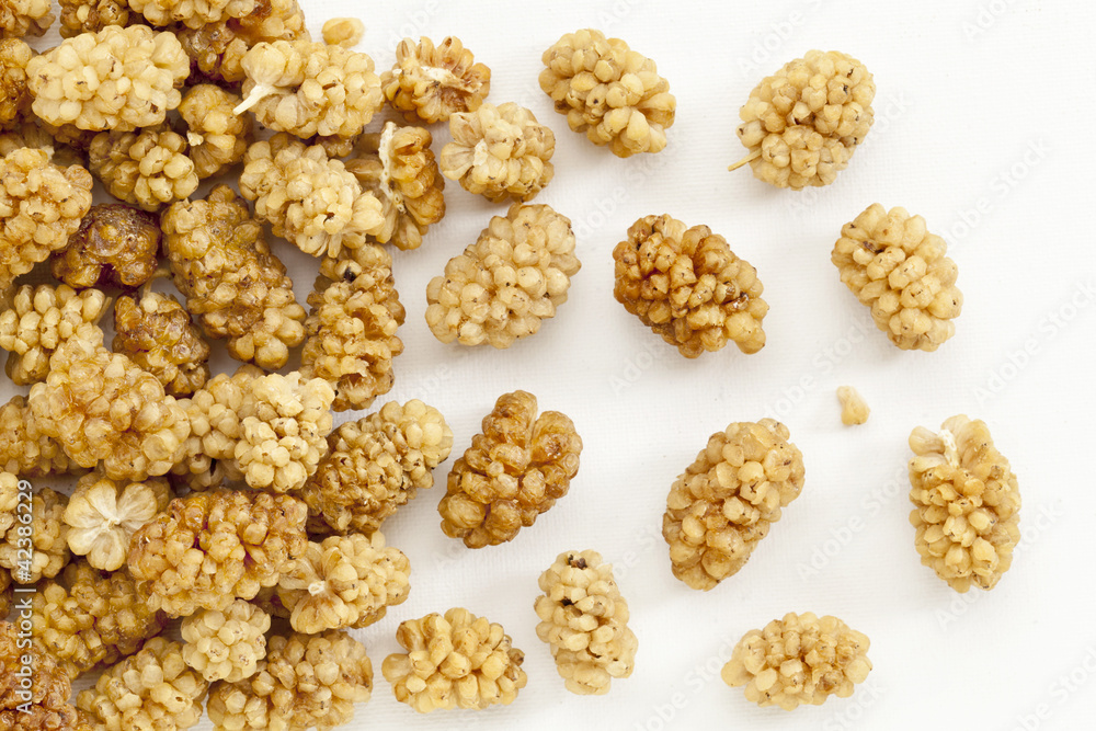 sun-dried white mulberry berries sun-dried white mulberry berries