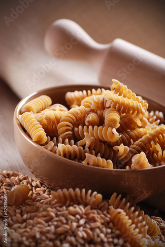 pasta di semola integrale di grano duro biologica