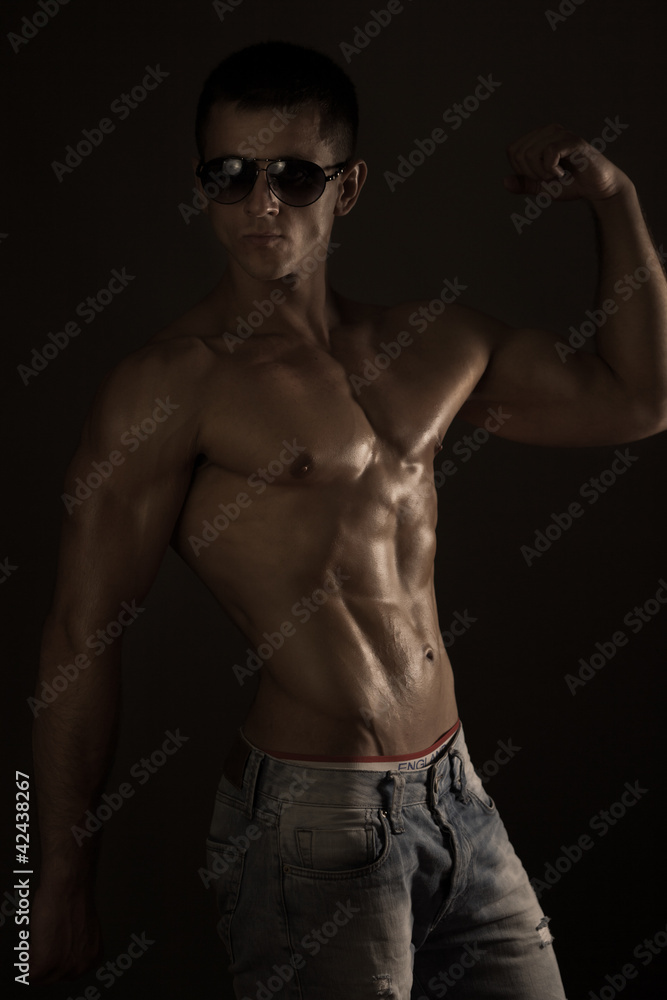 Fototapeta premium Muscular young man